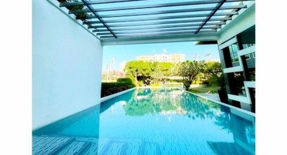 For sale 1 bed condo in Bang Kapi, Bangkok