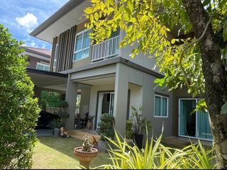 For rent 4 bedrooms house in Mueang Phuket, Phuket