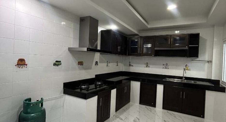 For rent 3 bedrooms house in Thalang, Phuket