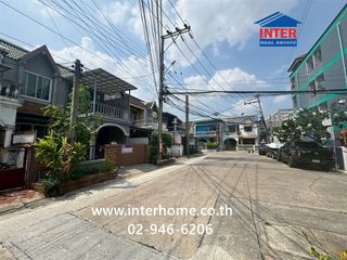 For sale 4 bedrooms townhouse in Bang Khen, Bangkok
