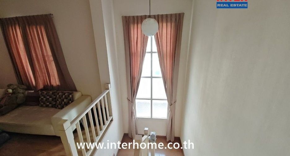 Casa en venta de 3 habitaciones en Thung Khru, Bangkok