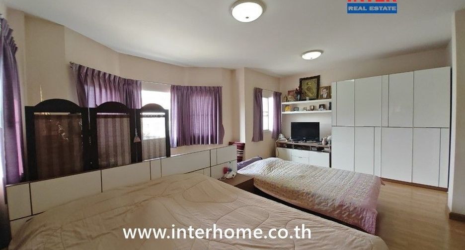 Casa en venta de 3 habitaciones en Thung Khru, Bangkok