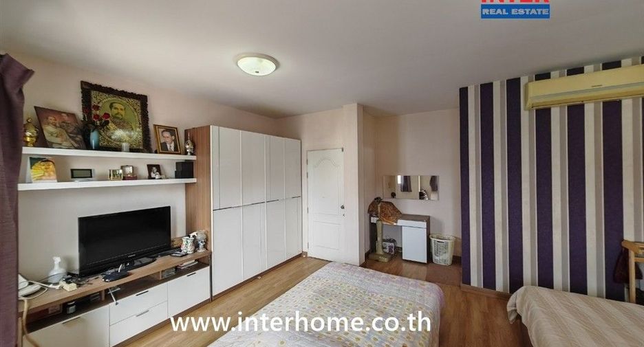 Casa en venta de 3 habitaciones en Thung Khru, Bangkok
