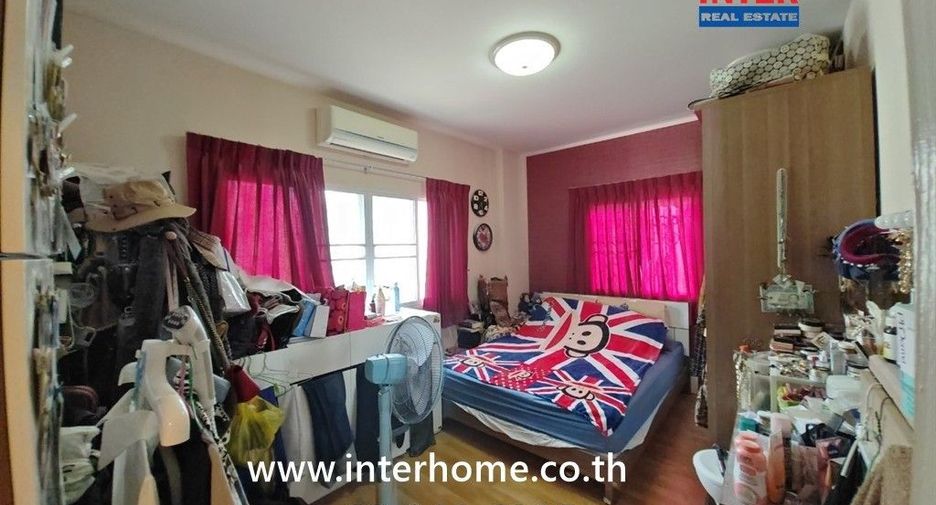 Casa en venta de 3 habitaciones en Thung Khru, Bangkok