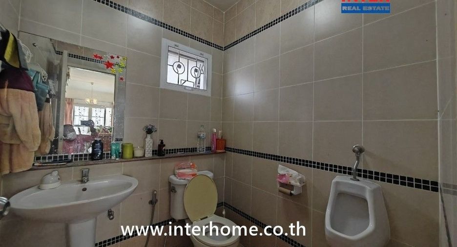 Casa en venta de 3 habitaciones en Thung Khru, Bangkok