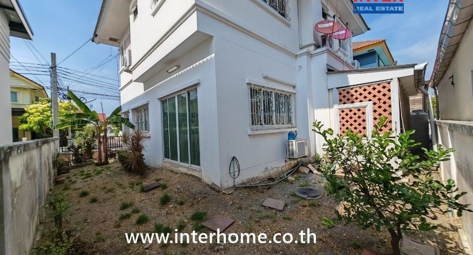 Casa en venta de 3 habitaciones en Thung Khru, Bangkok