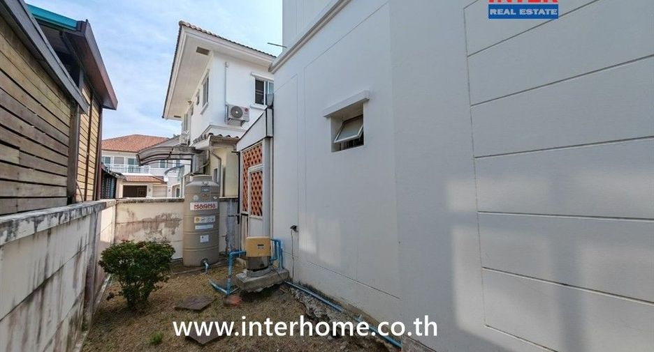 Casa en venta de 3 habitaciones en Thung Khru, Bangkok