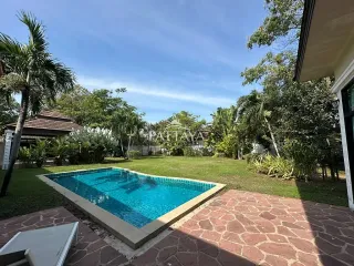 出租 和 出售 4 卧室 别墅 在 Bang Lamung, Chon Buri