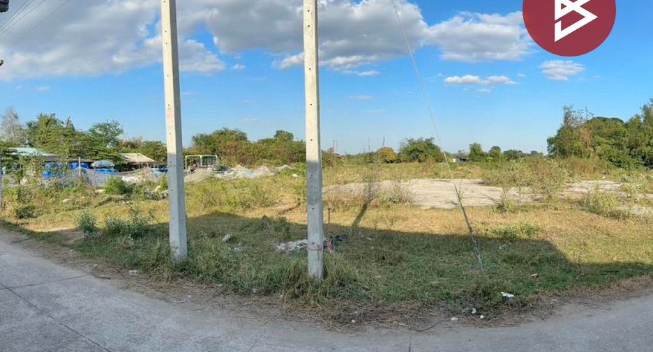 Terreno en venta en Phanat Nikhom, Chonburi