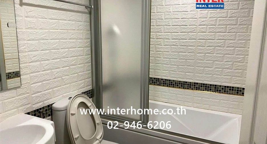 For sale 2 bedrooms condo in Yan Nawa, Bangkok