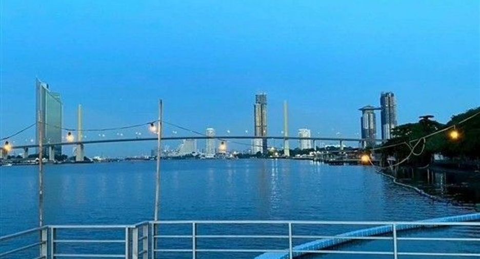 For sale 2 bedrooms condo in Yan Nawa, Bangkok