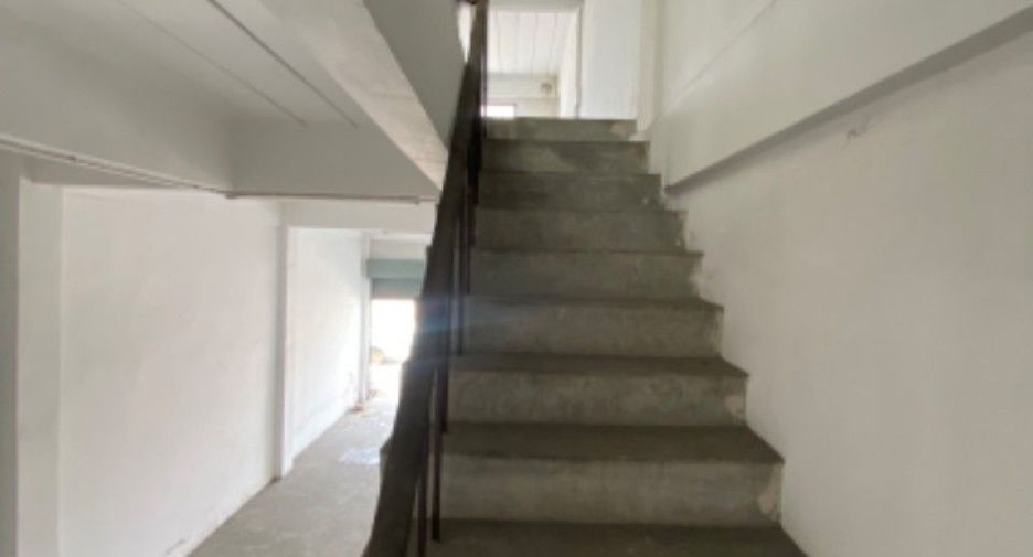 For sale 3 bedrooms retail Space in Bang Lamung, Chonburi