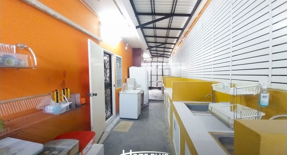 Casa en venta de 3 habitaciones en Bang Sao Thong, Samut Prakan