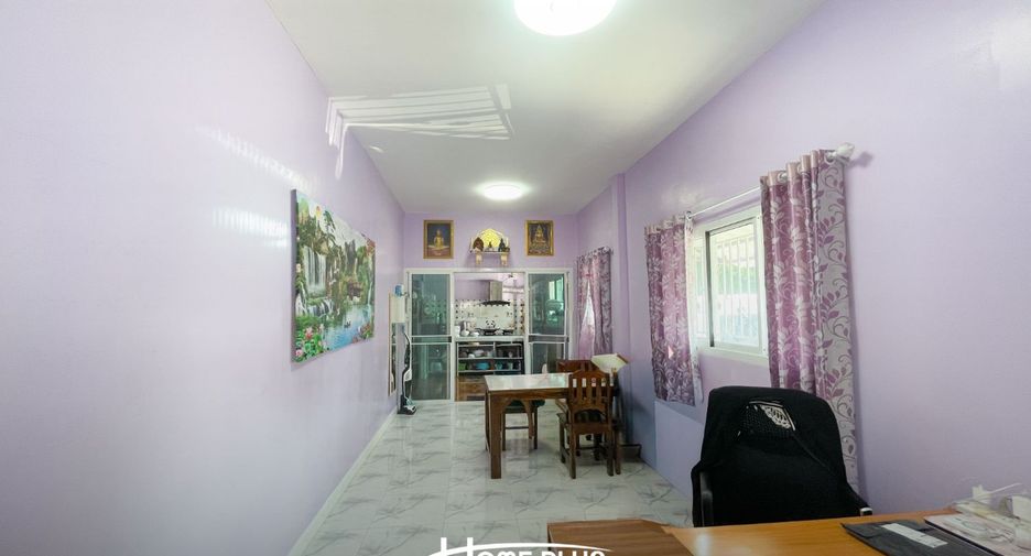 Reihenhaus zum Kauf mit 3 Zimmer in Lat Krabang, Bangkok