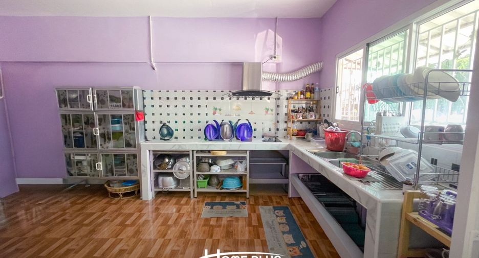 Reihenhaus zum Kauf mit 3 Zimmer in Lat Krabang, Bangkok