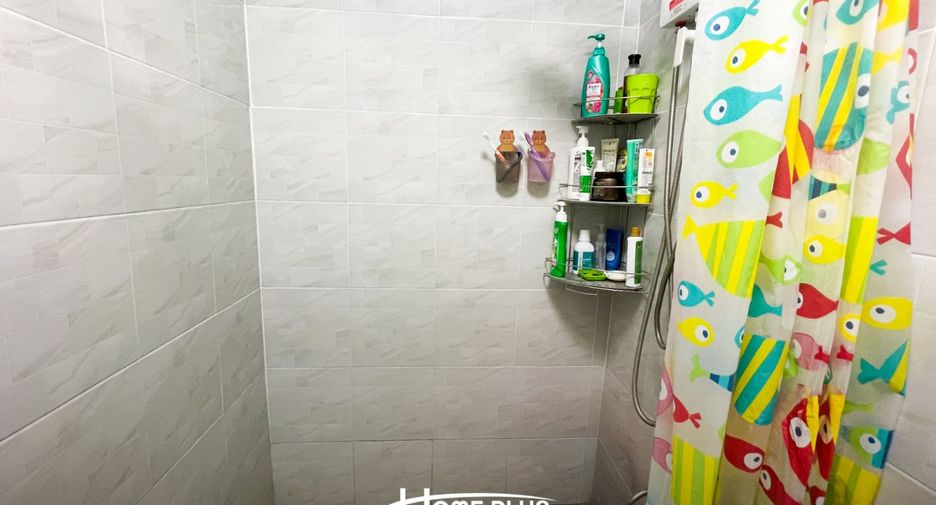 Reihenhaus zum Kauf mit 3 Zimmer in Lat Krabang, Bangkok