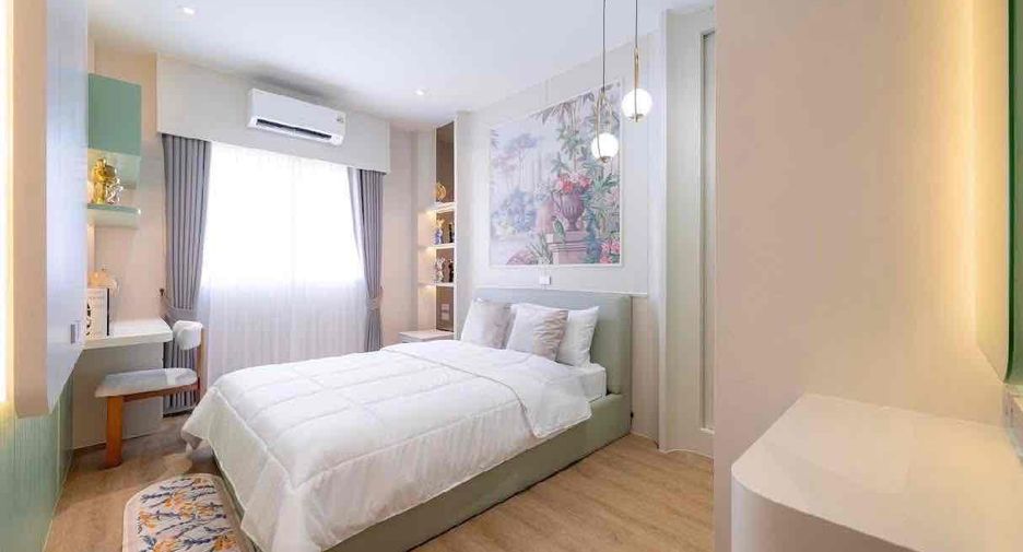 For rent 4 bedrooms villa in Bang Lamung, Chonburi