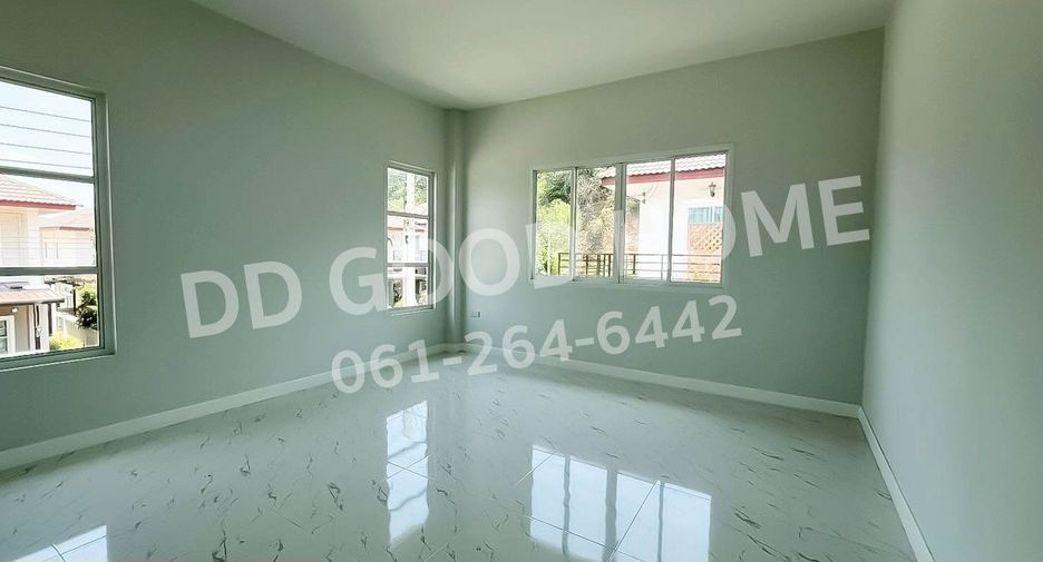 For sale 3 bedrooms house in Sattahip, Chonburi