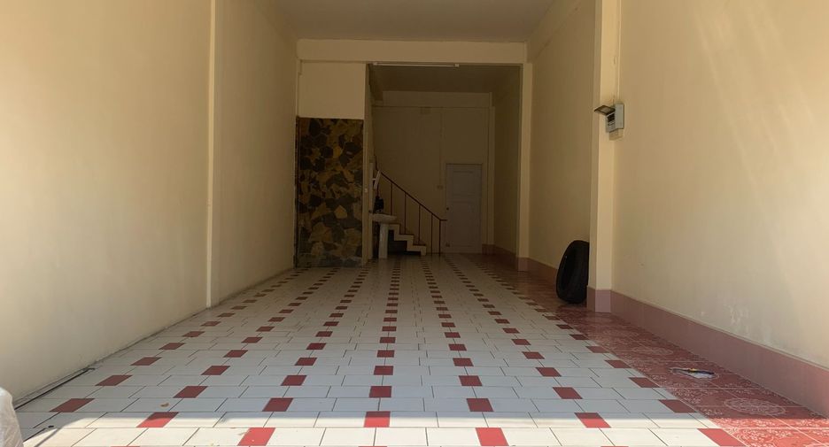 For sale 2 bedrooms retail Space in Chatuchak, Bangkok
