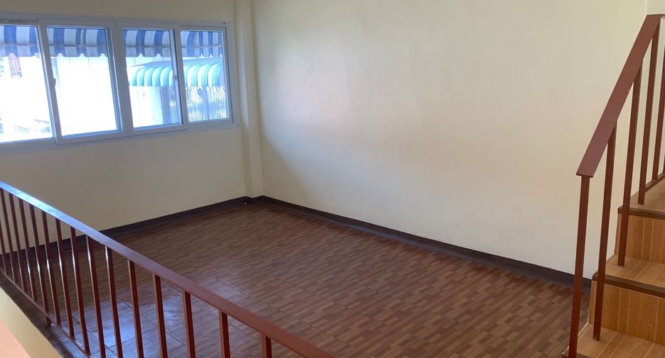For sale 2 bedrooms retail Space in Chatuchak, Bangkok