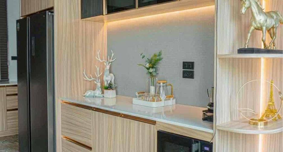 Villa zur Miete mit 3 Zimmer in Bang Lamung, Chonburi