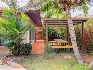 For rent 5 bedrooms villa in Bang Lamung, Chonburi