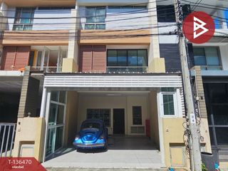 For sale 3 bedrooms townhouse in Pak Kret, Nonthaburi