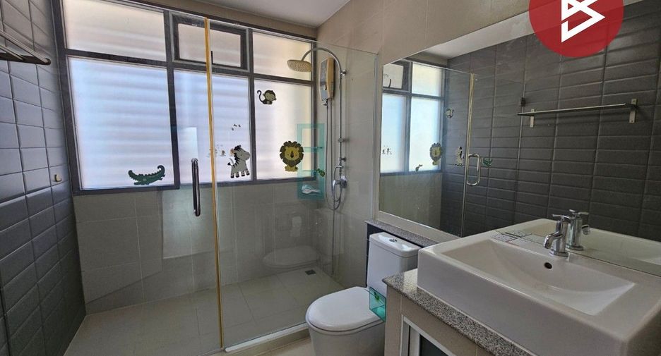 For sale 3 bedrooms townhouse in Pak Kret, Nonthaburi