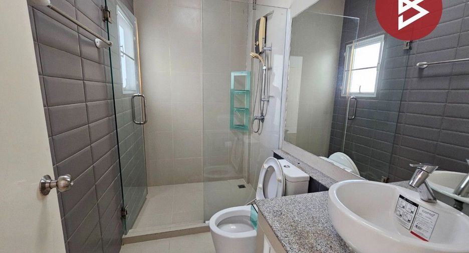 For sale 3 bedrooms townhouse in Pak Kret, Nonthaburi