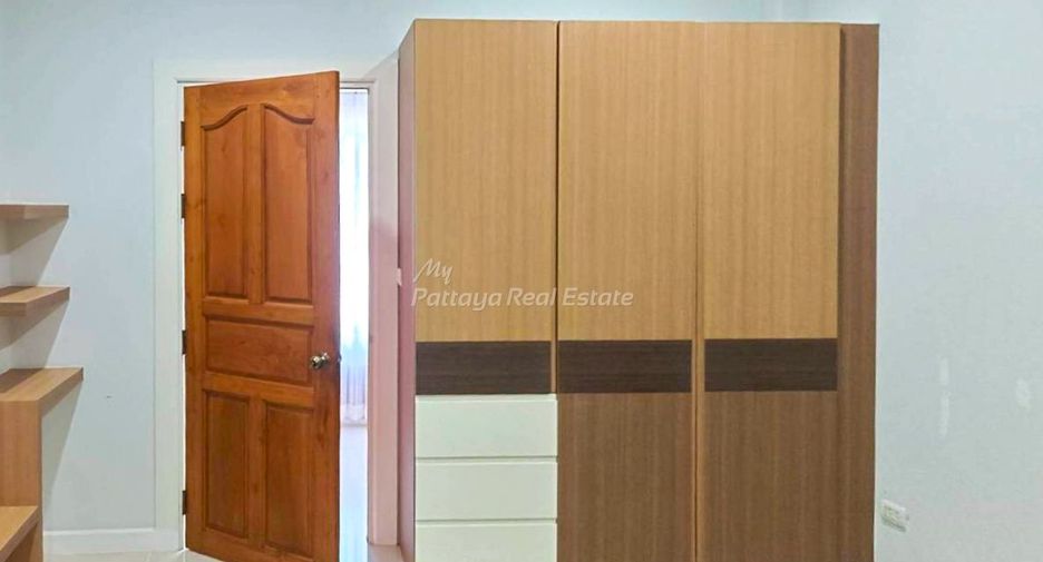 For sale 3 bedrooms house in Huay Yai, Pattaya