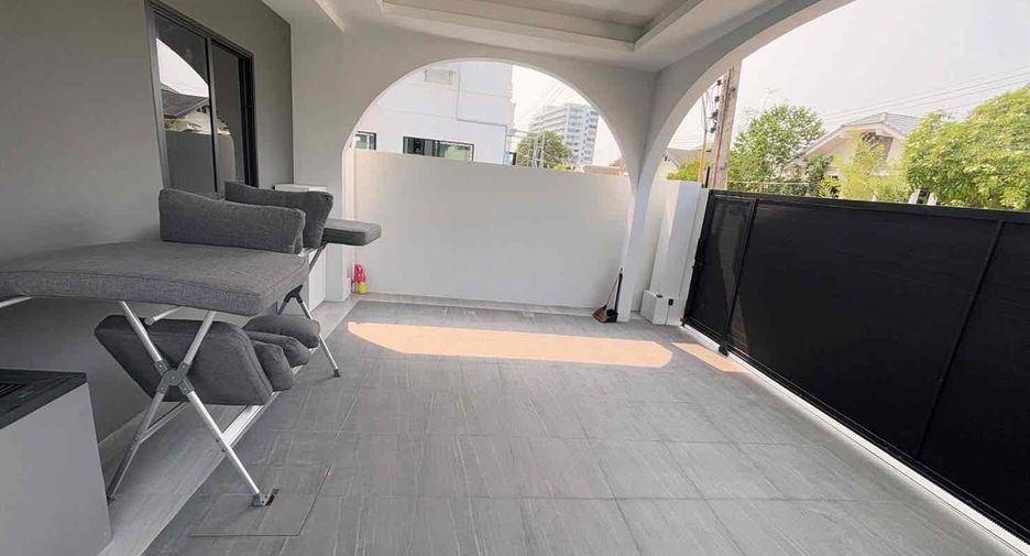 Villa zur Miete mit 4 Zimmer in Jomtien, Pattaya