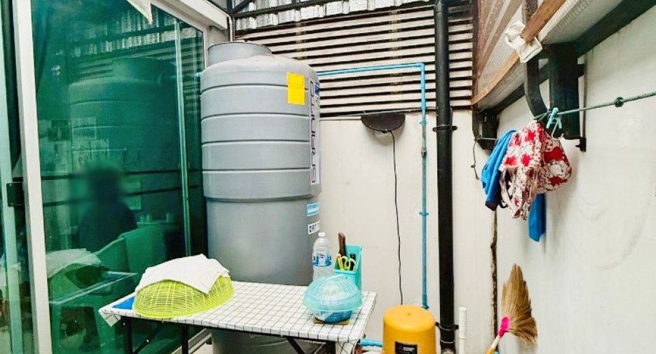 Reihenhaus zum Kauf mit 3 Zimmer in Bang Bon, Bangkok