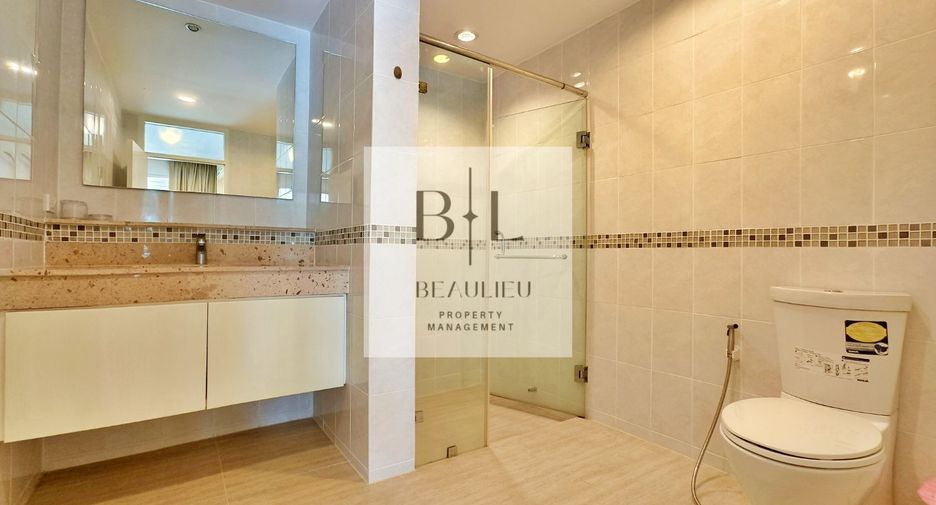Condo en venta de 2 habitaciones en Sattahip, Chonburi