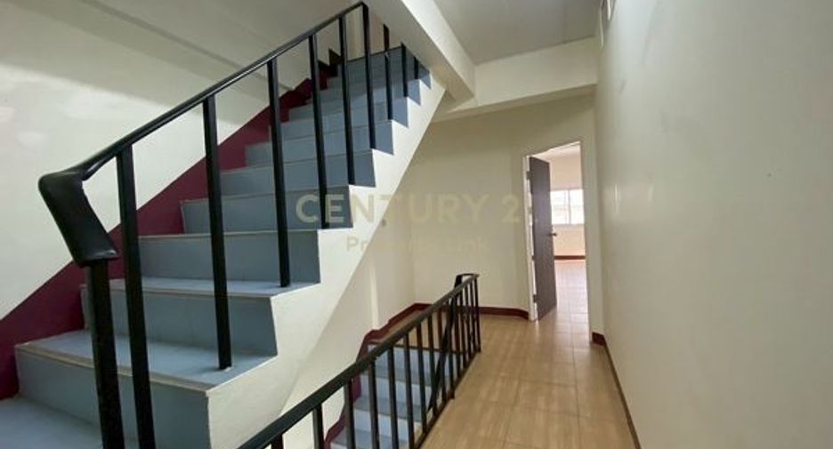 For rent 5 bedrooms retail Space in Sathon, Bangkok