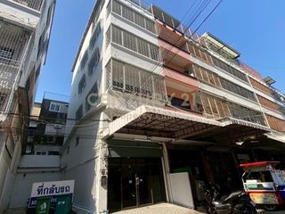 出租 5 卧室 商业空间 在 沙吞, 曼谷