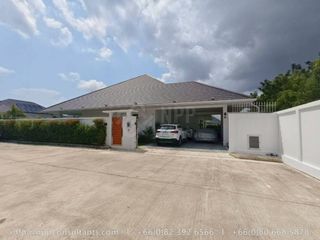 Haus zum Kauf mit 4 Zimmer in Hua Hin, Prachuap Khiri Khan