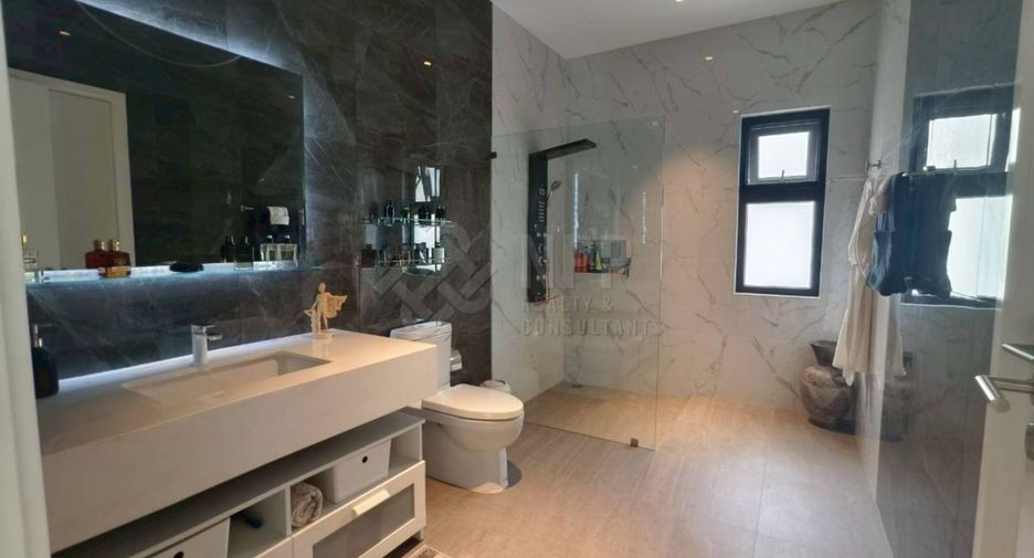 Haus zum Kauf mit 4 Zimmer in Hua Hin, Prachuap Khiri Khan