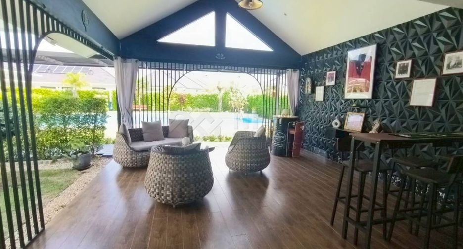 Haus zum Kauf mit 4 Zimmer in Hua Hin, Prachuap Khiri Khan