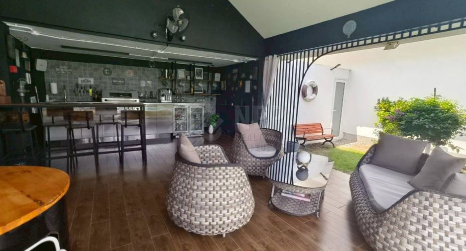 Haus zum Kauf mit 4 Zimmer in Hua Hin, Prachuap Khiri Khan
