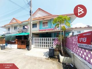 For sale 3 bedrooms townhouse in Mueang Chachoengsao, Chachoengsao