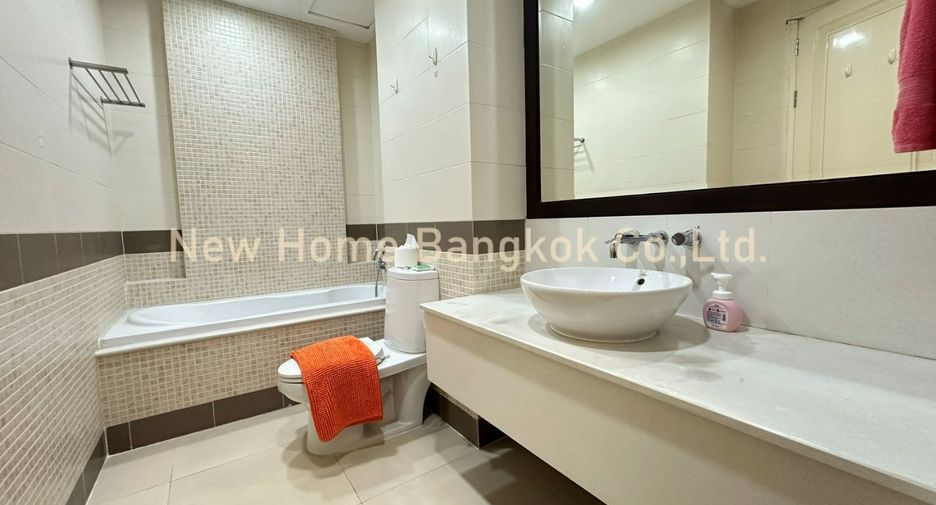 ให้เช่า 3 ห้องนอน คอนโด ใน สาทร, กรุงเทพฯ