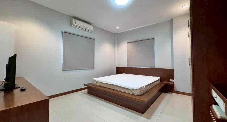 For rent 3 bedrooms house in Bang Lamung, Chonburi