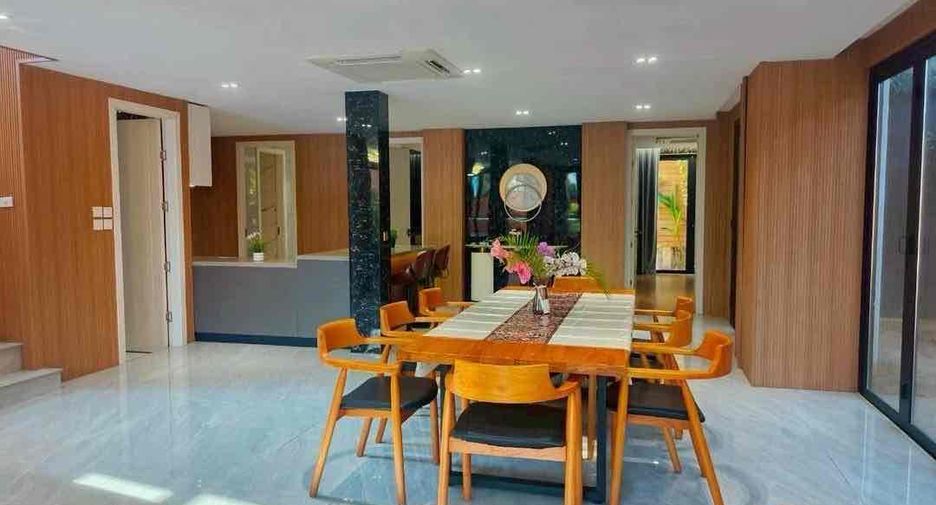 Villa en alquiler de 7 habitaciones en Bang Lamung, Chonburi