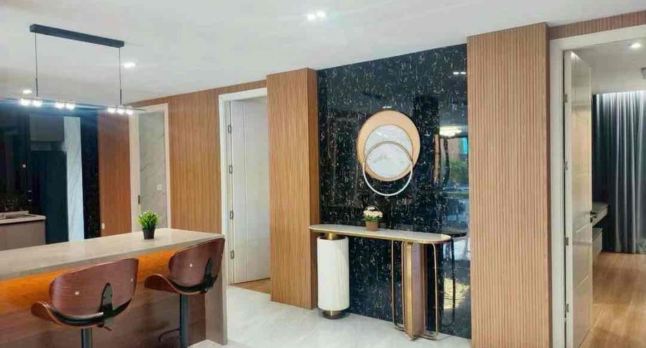 Villa en alquiler de 7 habitaciones en Bang Lamung, Chonburi
