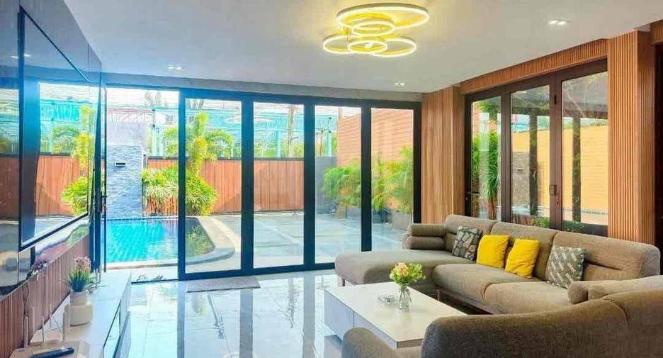 Villa en alquiler de 7 habitaciones en Bang Lamung, Chonburi