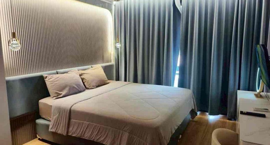 Villa en alquiler de 7 habitaciones en Bang Lamung, Chonburi