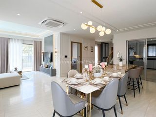 For sale 4 bedrooms house in Bang Lamung, Chonburi