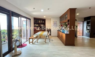 À vendre 3 chambres condo à Watthana, Bangkok