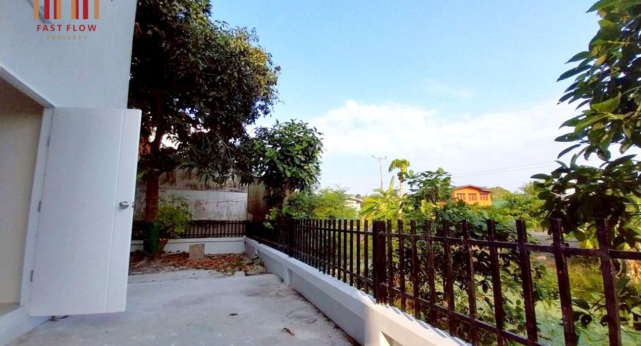For sale 4 bedrooms house in Lat Lum Kaeo, Pathum Thani