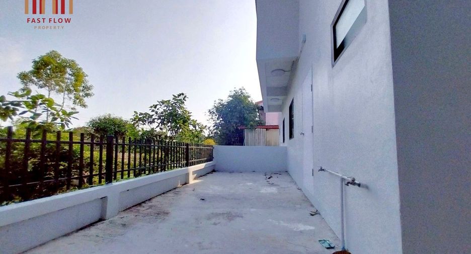 For sale 4 bedrooms house in Lat Lum Kaeo, Pathum Thani